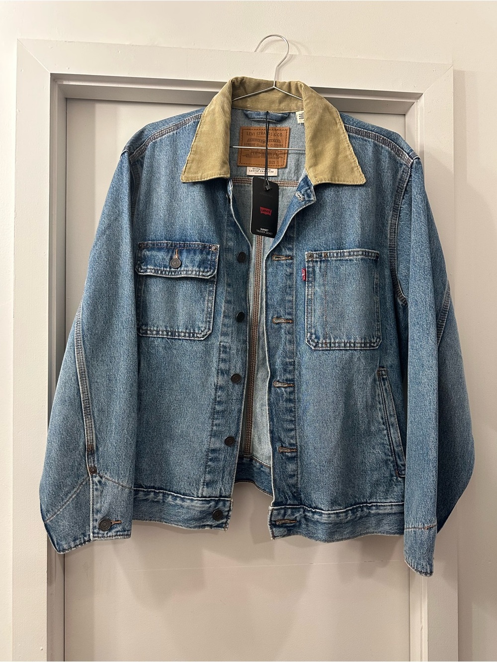 Levi's Sunset Trucker Jacket- Blue Denim with Tan Corduroy Collar